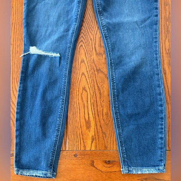 🆕 PAIGE Verdugo Crop Women’s Jeans Hydrangea Dest w/ Heirloom Hem Size 27 - Picture 2 of 11